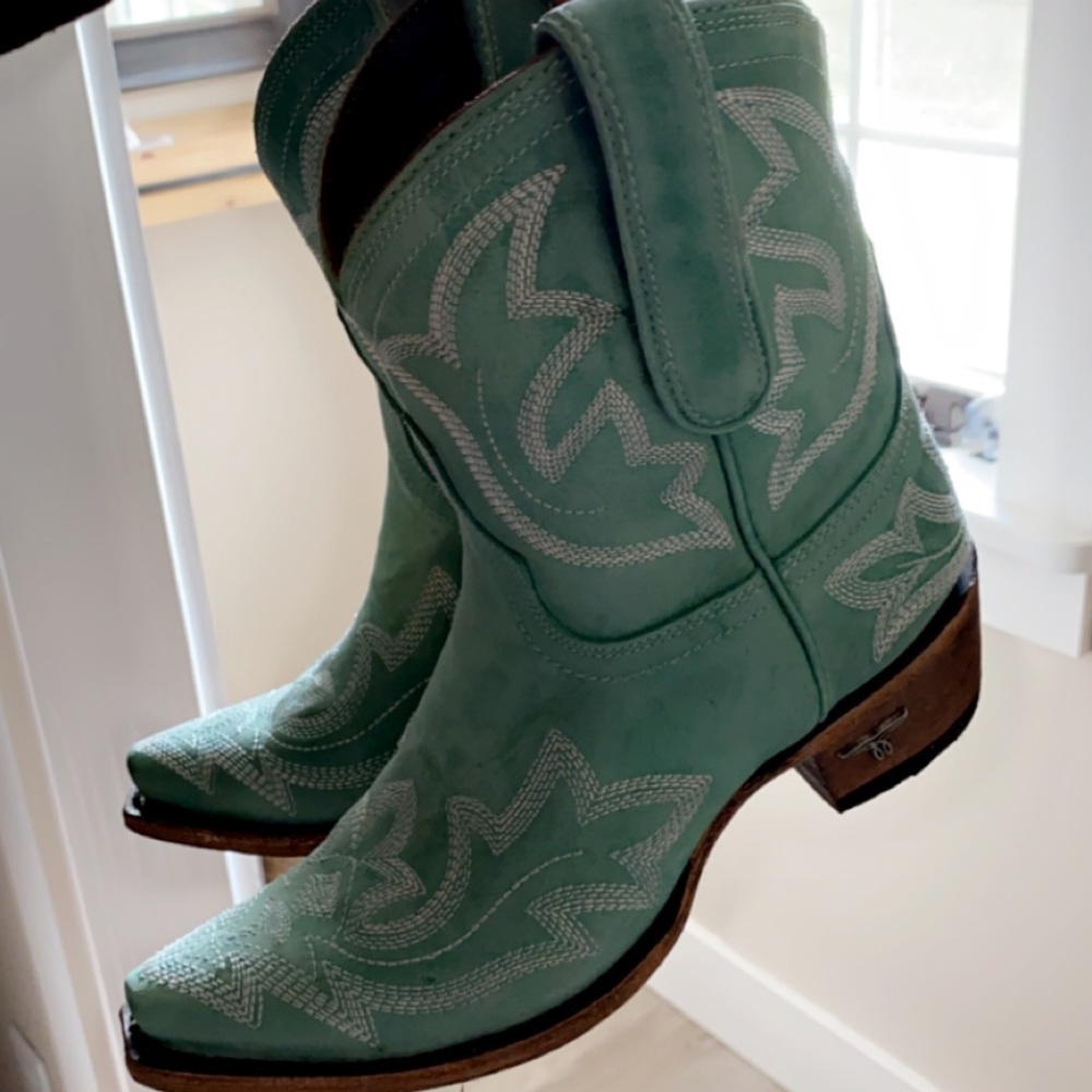 Lane turquoise ankle bootie